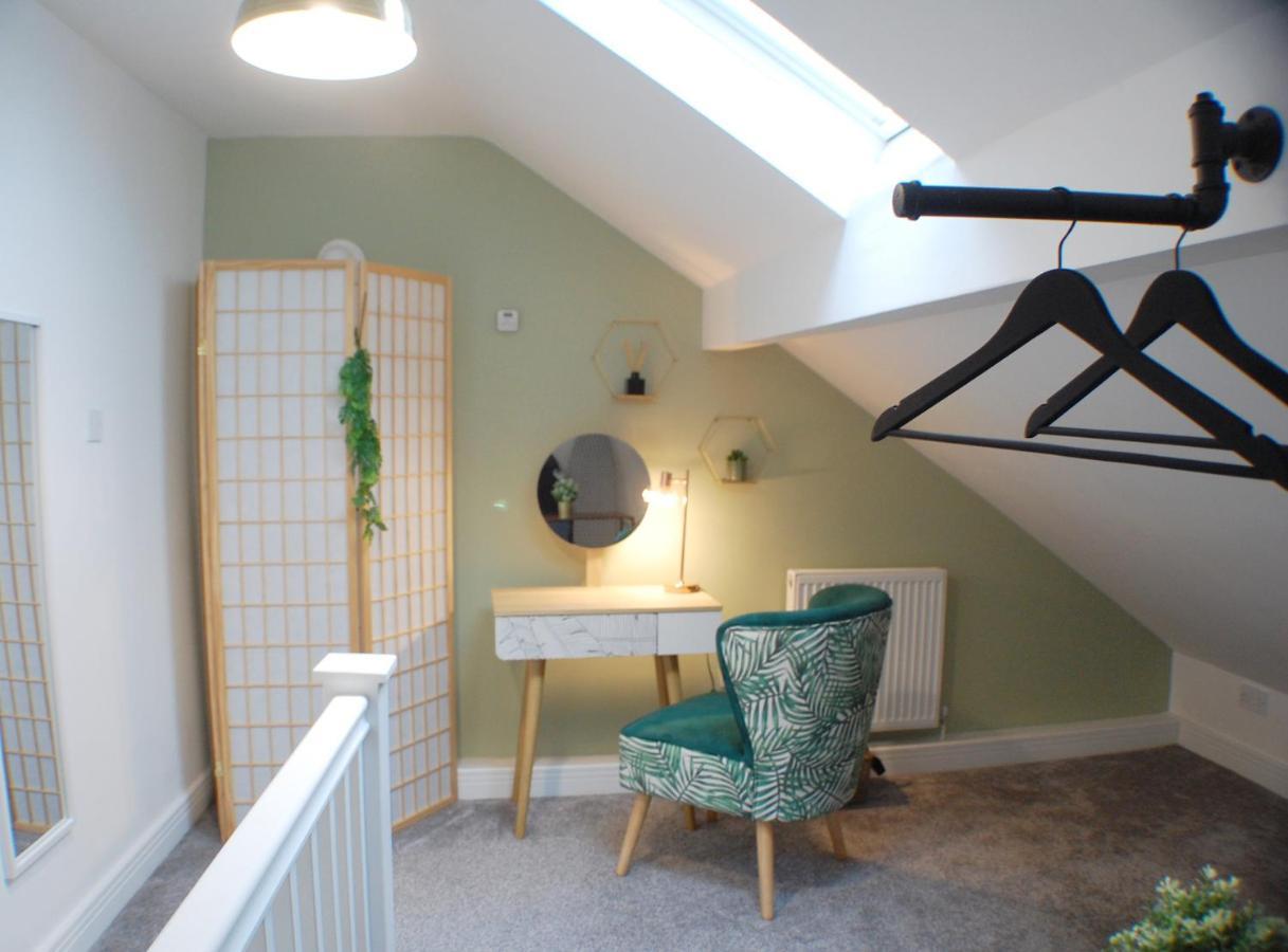 Townhouse With Private Parking Vila York Exterior foto